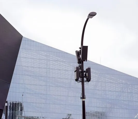 Small Cells: Microcell, Picocell and Femtocell Comparison