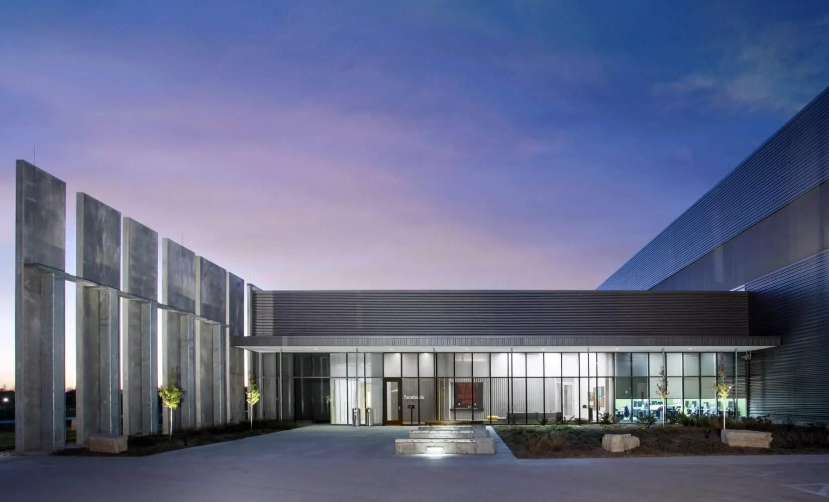 Infraestructura del campus del centro de datos de Facebook de Altoona Iowa MetaPlatforms