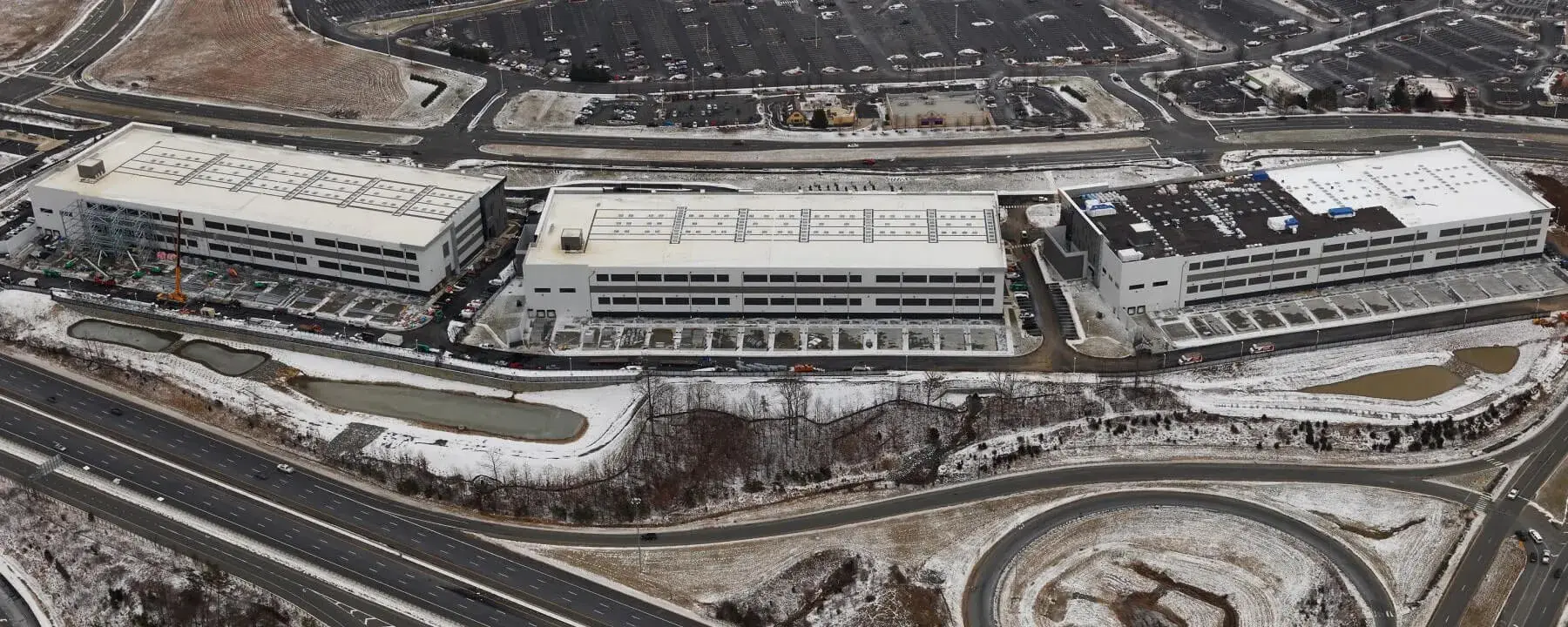 Cartera Atlantic Powered Shell en Sterling Virginia propiedad de Blackstone Real Estate Income Trust BREIT