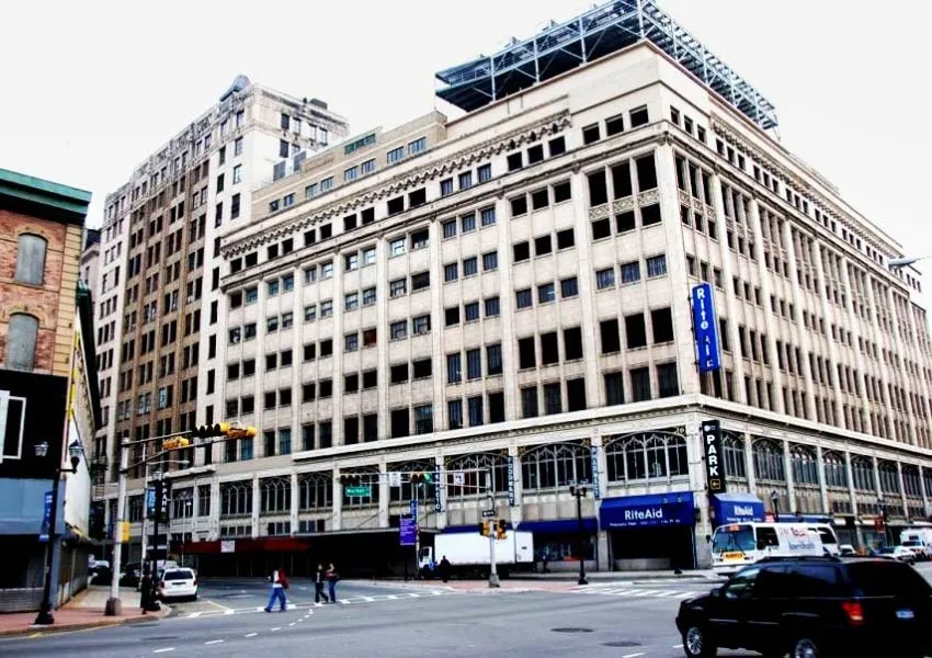 Carrier Hotel Interconnection and Peering Facility 165 Halsey Street Newark New Jersey