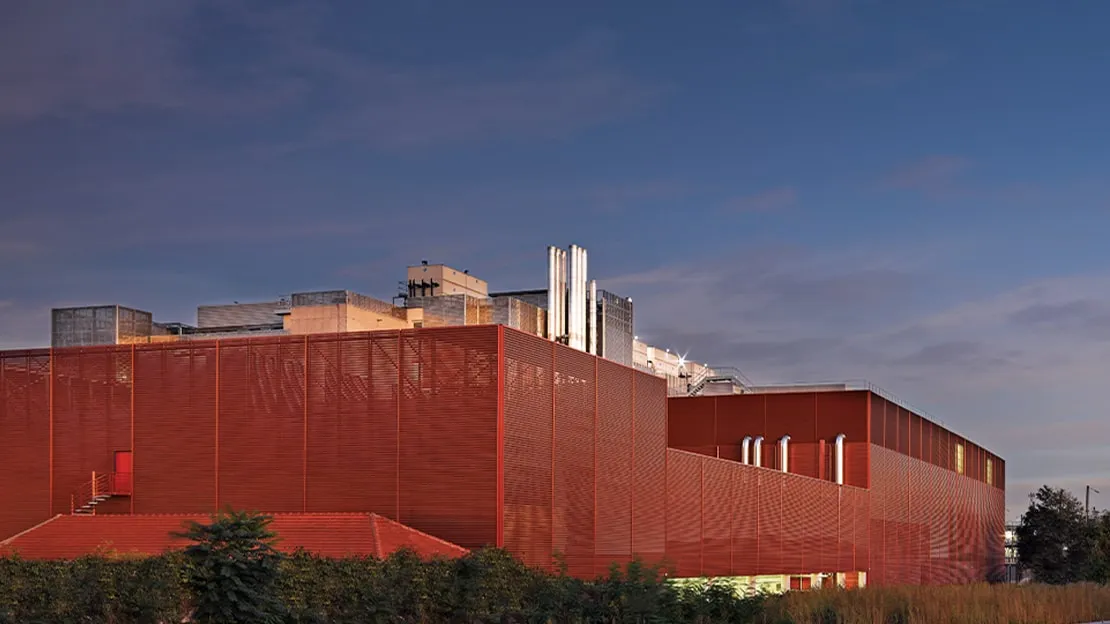 Incendio del centro de datos de Global Switch Paris Francia 2023