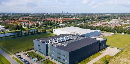 NorthC de DWS compra centros de datos IP Exchange de q.beyond por 44 millones de euros