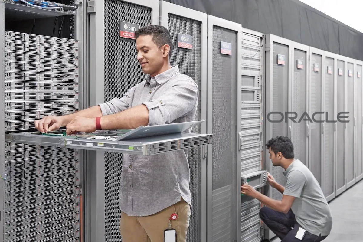 Ingeniero Técnico de Centro de Datos Oracle y Operador dentro de Instalación