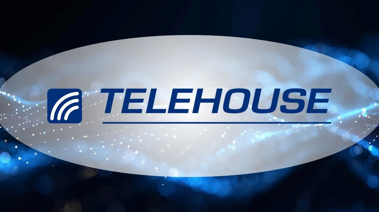 Proveedores de centros de datos de colocación de Telehouse con gestión y operaciones de red radiante