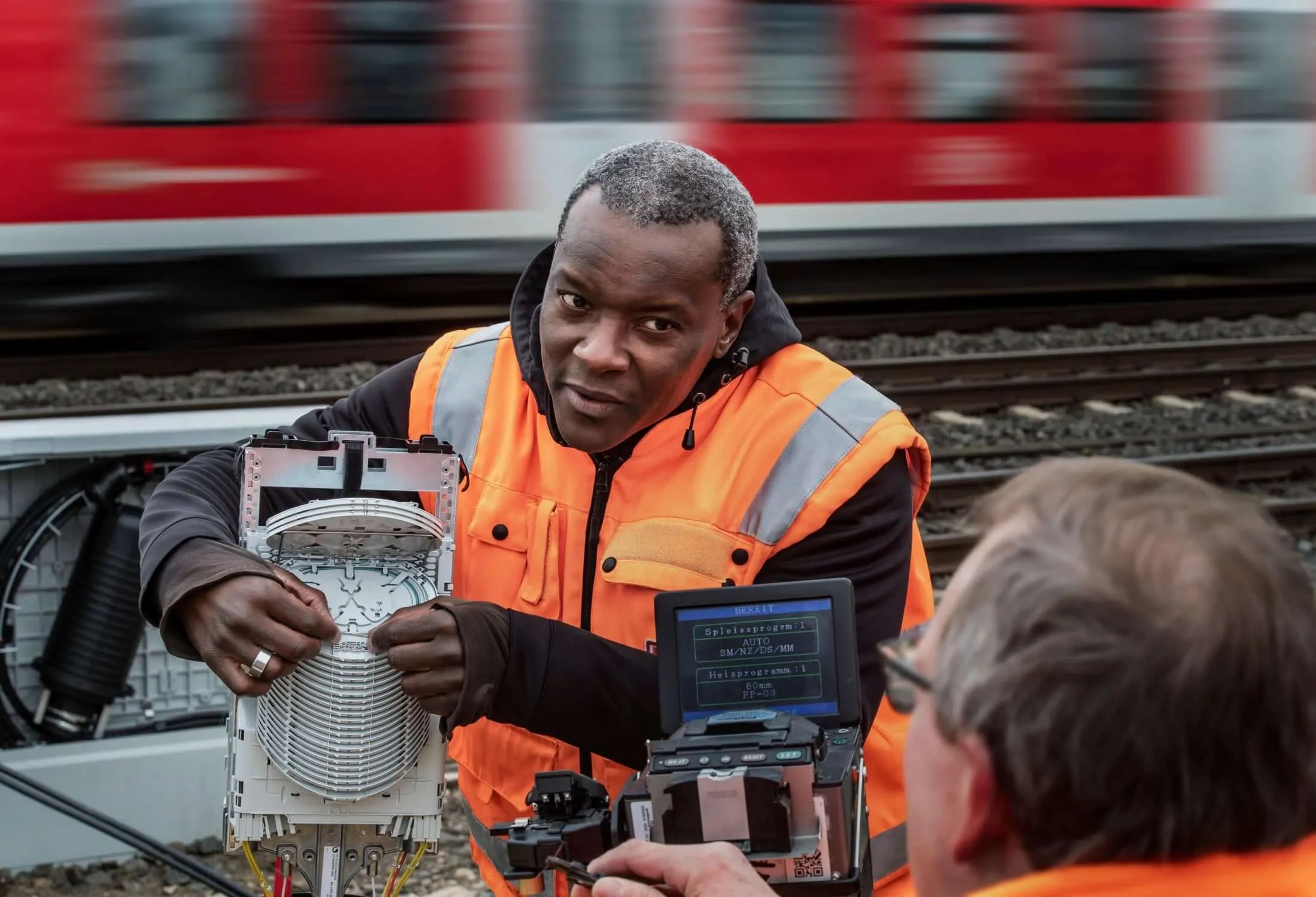 DB broadband planea una red de fibra oscura de 33.000 kilómetros en Alemania