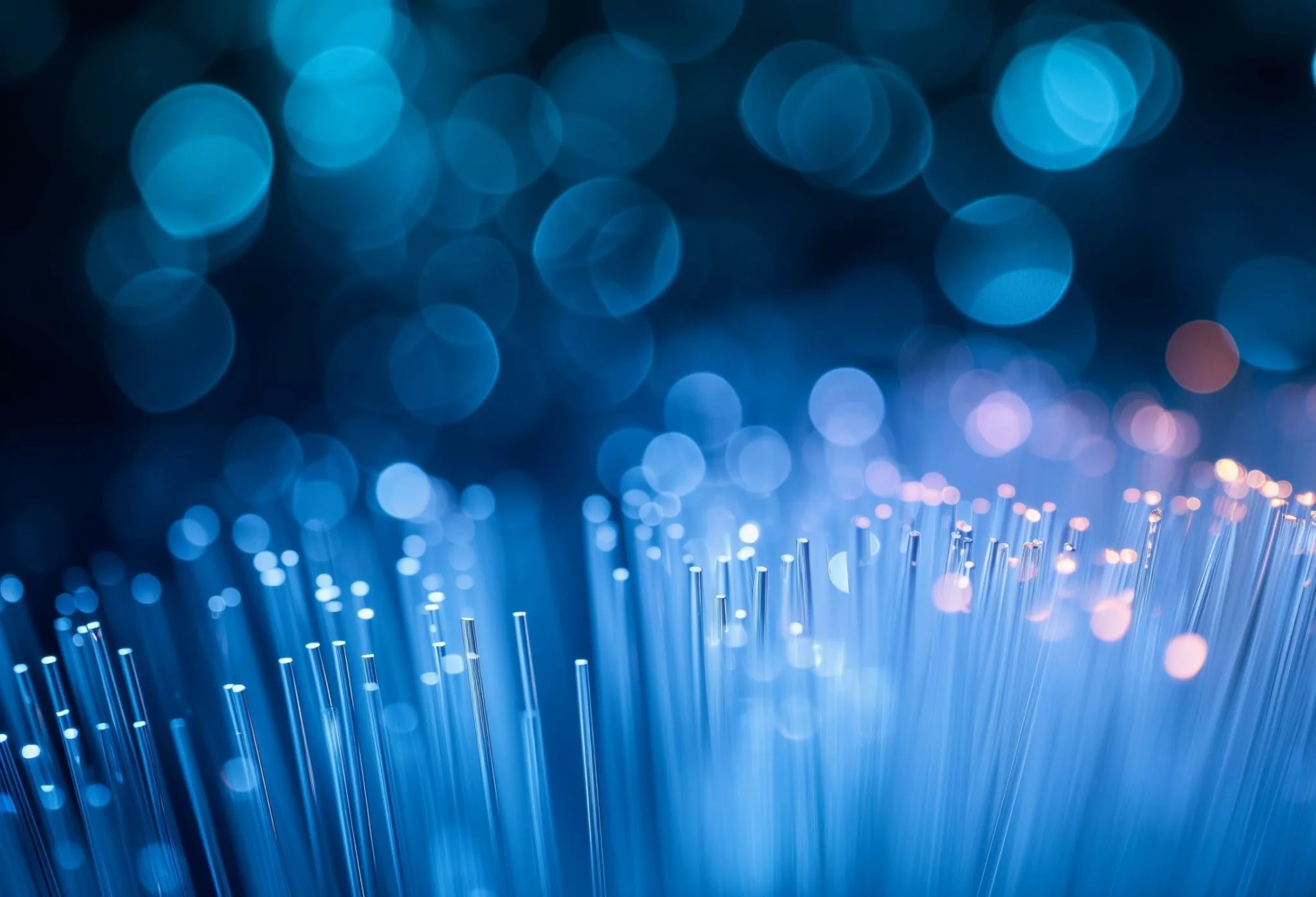 Construcción de redes de fibra óptica: costos de proceso y construcción