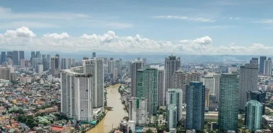 Globe Telecom Eyes Fiber, Towers Expansion in the Philippines