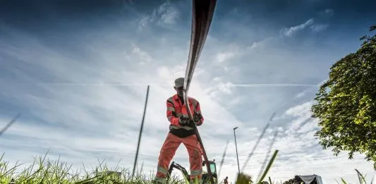 PGGM, EDF Invest Acquire 35% Stake in Norlys Tele Fiber Company