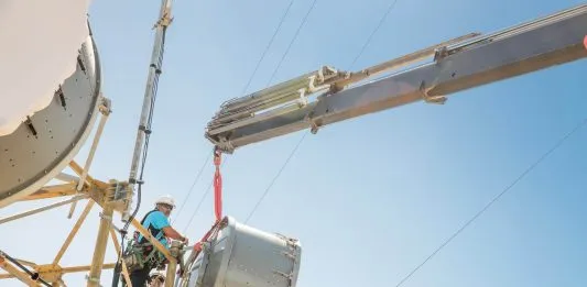 AT&T se centra en el lanzamiento de 5G de banda C y la fibra en el Analyst Day