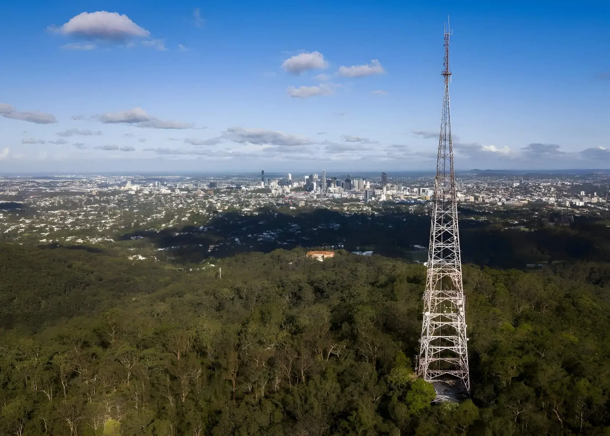 Axicom: AustralianSuper y Singtel compran TowerCo de 3.600 millones de dólares australianos de Macquarie en Australia