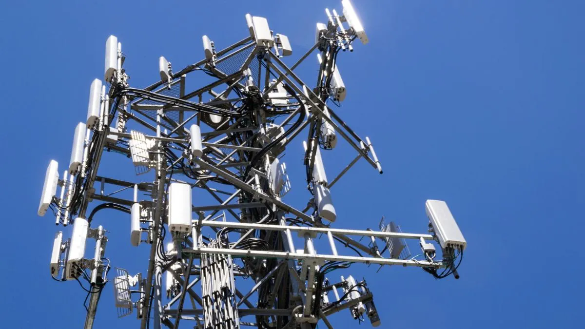 Cellnex suma 3,2 mil torres de Deutsche Telekom en Países Bajos