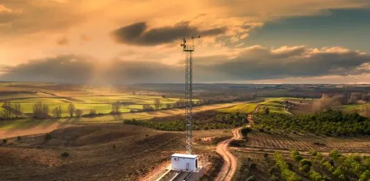 Cellnex se prepara para más fusiones y adquisiciones de torres después del primer trimestre de 2021