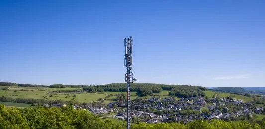 Deutsche Funkturm: la joya de la corona de las torres de 32,8 mil de Alemania