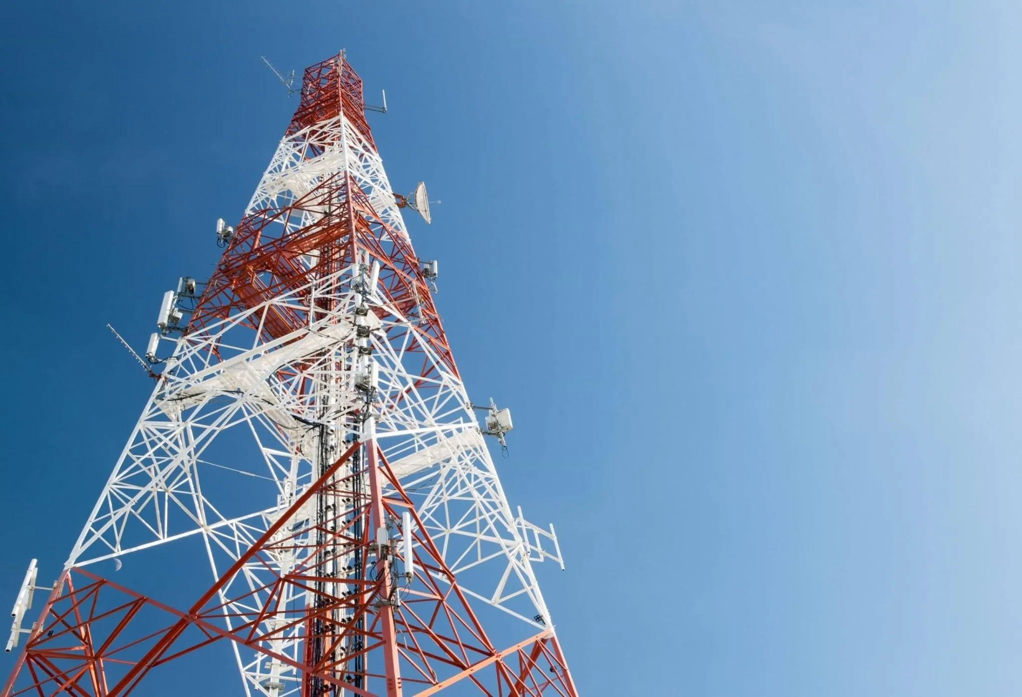 IHS Towers crece mediante adquisiciones en el Q1 2021