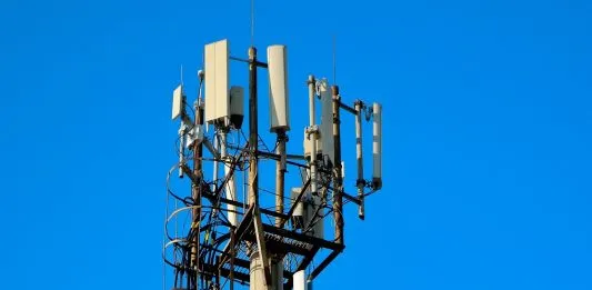 Phoenix Buys 202 U.S. Sites via Tower Ventures, Expands Services with TAEC