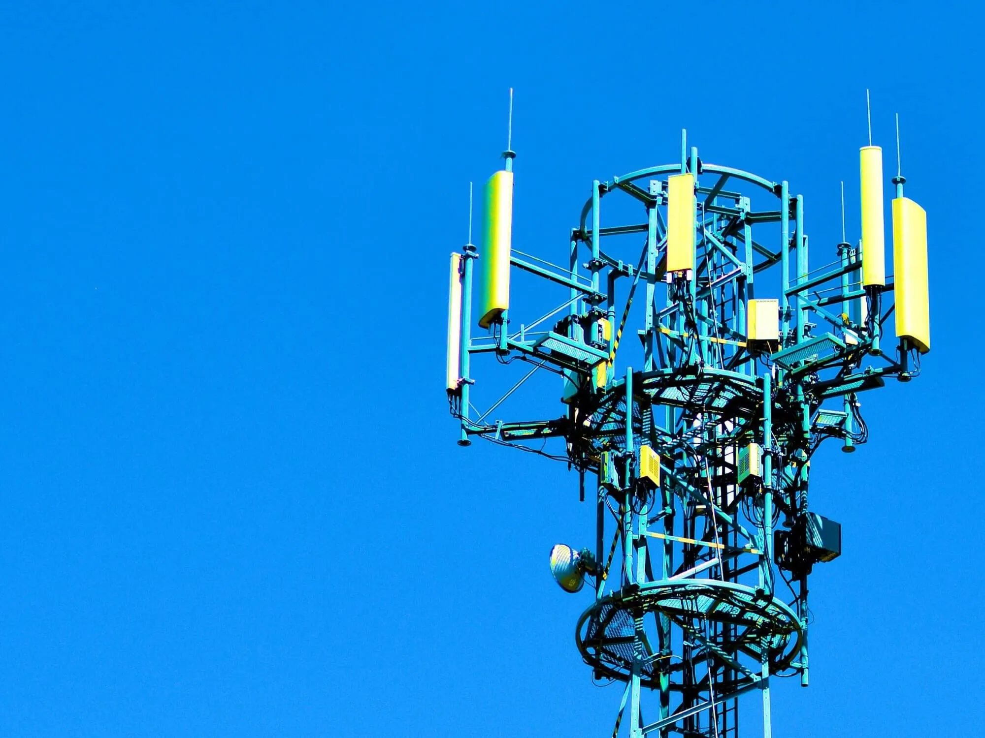 What is a Cell Tower? Understanding How Cell Towers Work